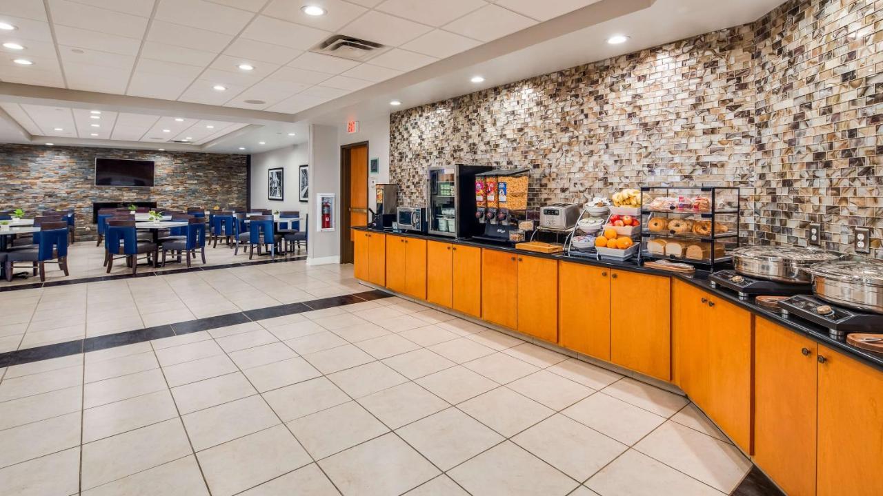 Best Western Plus Champaign/Urbana Inn Exterior foto